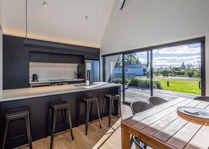  at 21 Findlay Street, National Park, Ruapehu, Manawatu / Whanganui