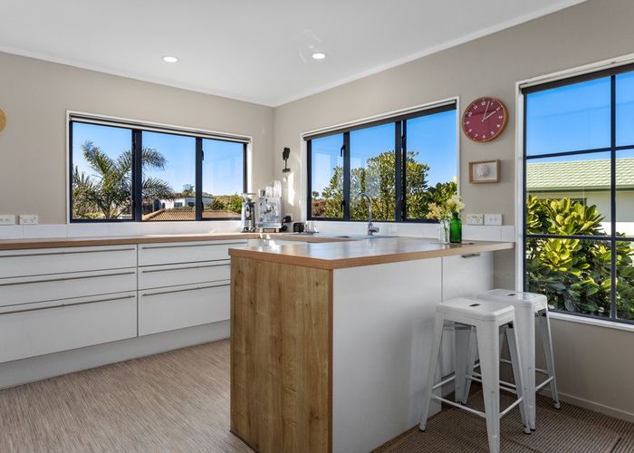  at 12 Manuera Place, Ohope