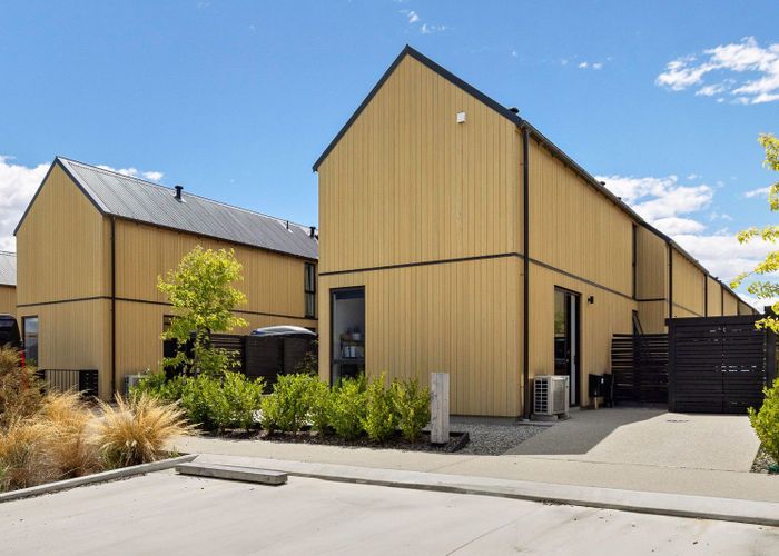  at 6 Casterway Crescent, Jacks Point, Queenstown-Lakes, Otago