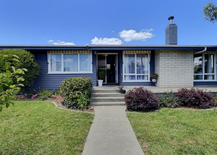  at 11 Len Davis Terrace, Pirimai, Napier