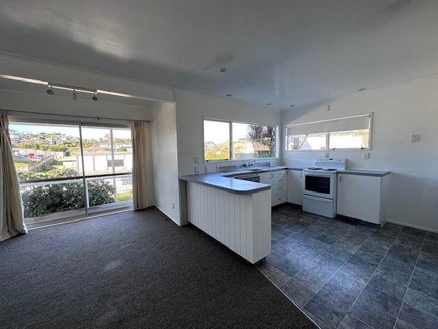  at 399 Welcome Bay Road, Welcome Bay, Tauranga, Bay Of Plenty