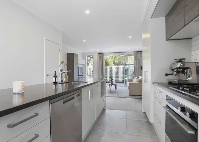  at 3 Sanremo Lane, Stanmore Bay, Whangaparaoa