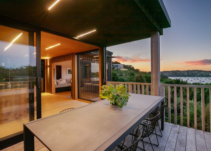  at 27 Queens Drive, Oneroa, Waiheke Island, Auckland