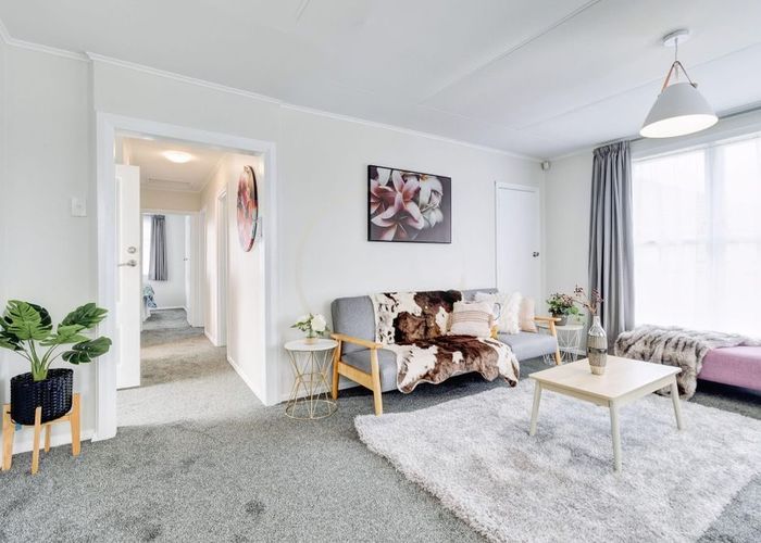  at 14 Matamata Place, Otara, Auckland