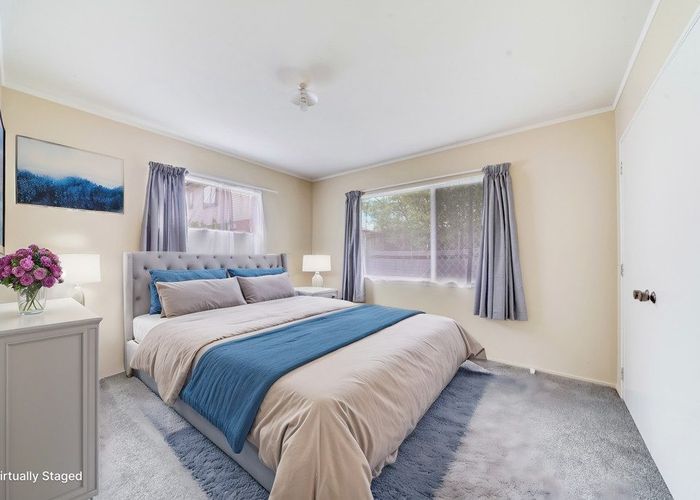  at 2/20 Hillside Road, Papatoetoe, Auckland