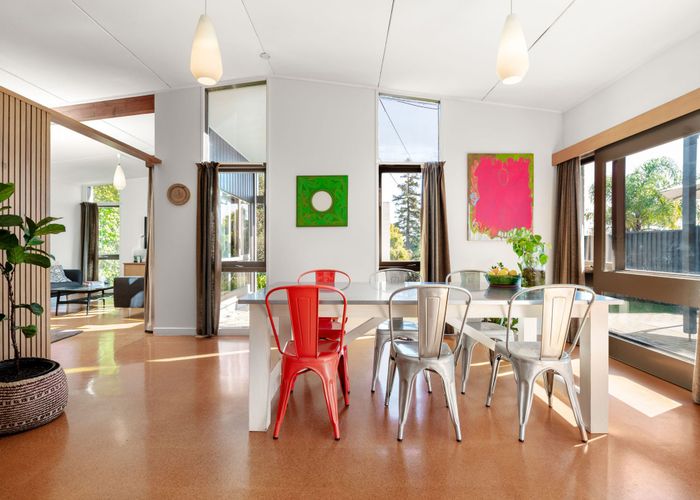  at 27 Hillcrest Road, Hillcrest, Hamilton, Waikato