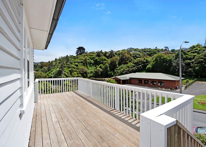  at 90 Newlands Road, Newlands, Wellington, Wellington