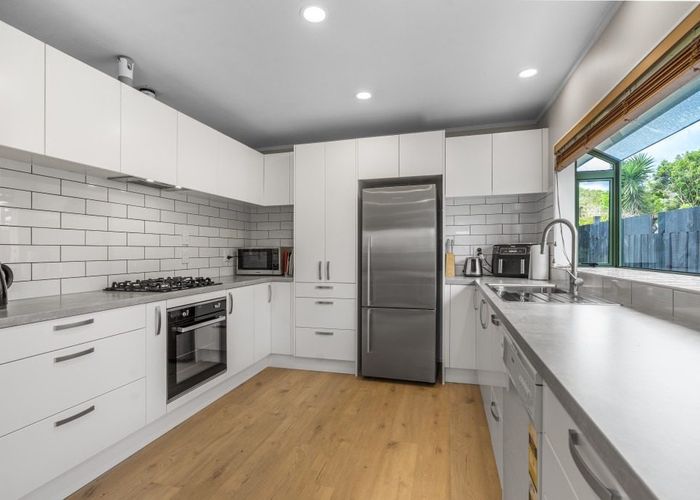  at 16A Taramea Street, Avondale, Auckland City, Auckland