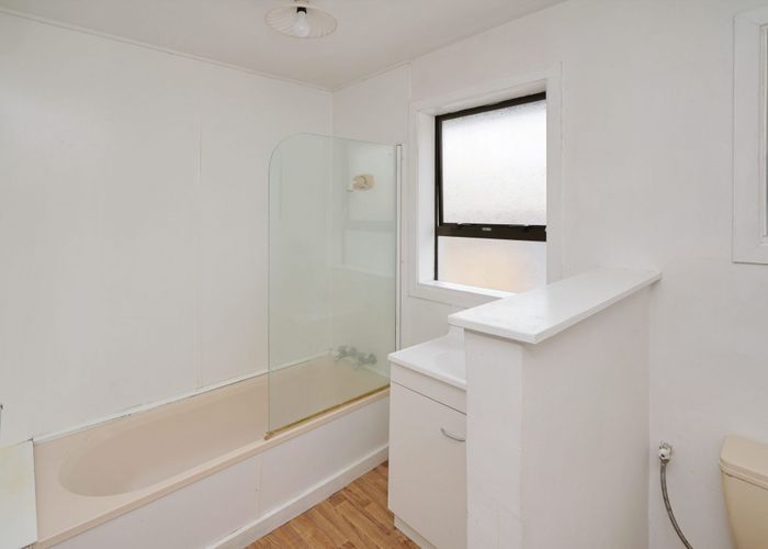  at 54 Cutts Road, Avonhead, Christchurch City, Canterbury