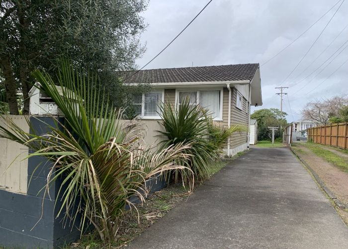  at Birkdale, North Shore City, Auckland