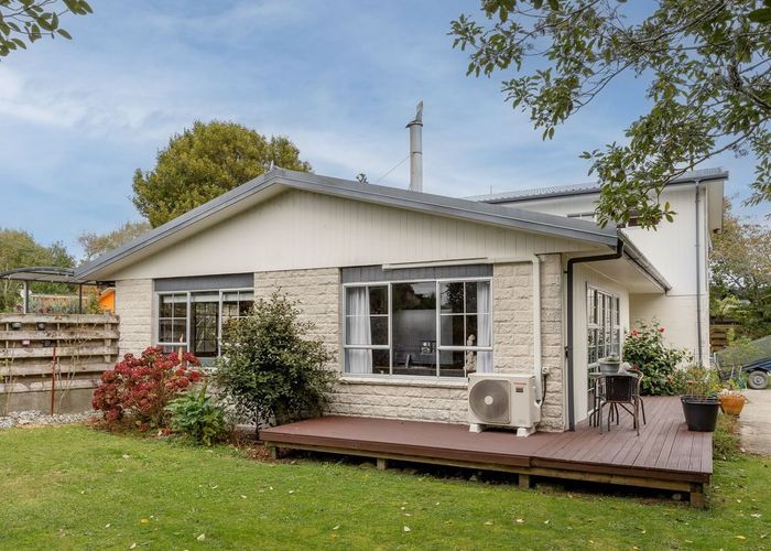  at 11 Cape Foulwind Road, Carters Beach, WESTPORT
