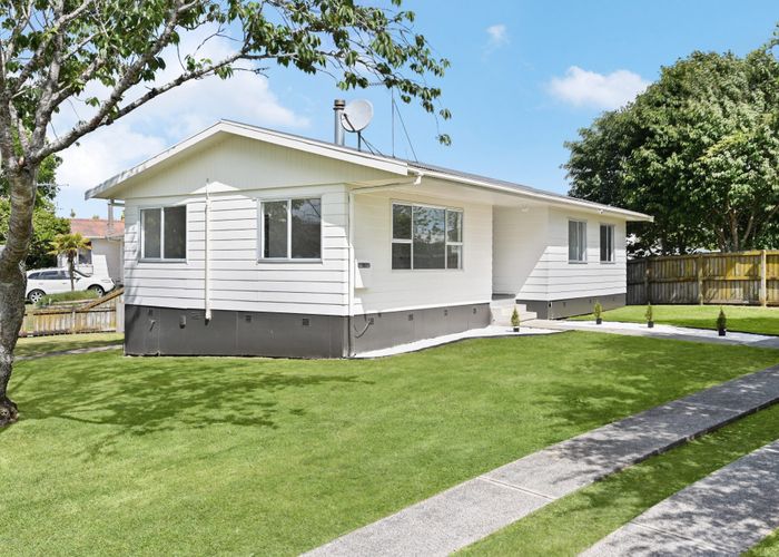  at 11 Crawshaw Drive, Nawton, Hamilton