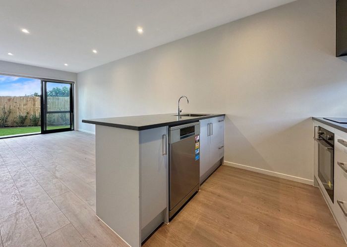  at 28 Whati Lane, Henderson, Waitakere City, Auckland