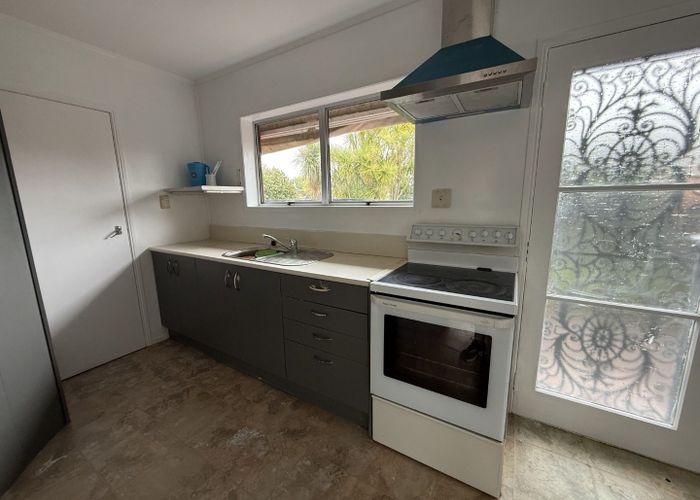  at 1/551a Weymouth Road, Weymouth, Manukau City, Auckland