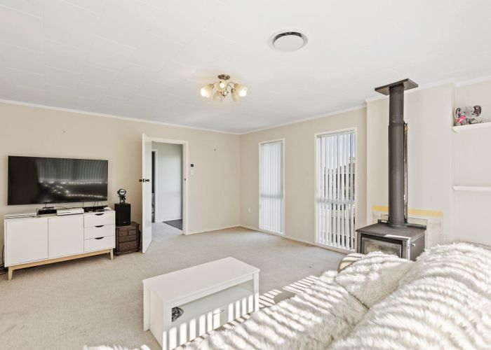  at 8 Oleander Place, Bell Block, New Plymouth