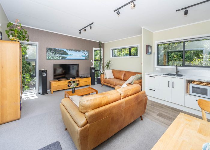  at 28 Kiwi Avenue, Forest Lake, Hamilton, Waikato