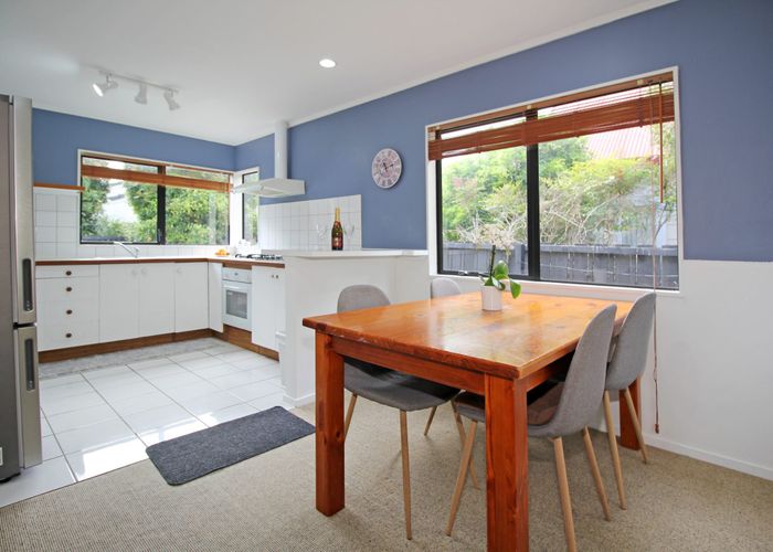  at 32B Fortunes Road, Half Moon Bay, Auckland