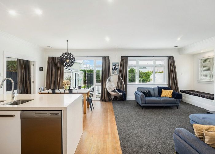 at 22 Parkdale Road, Mount Albert, Auckland