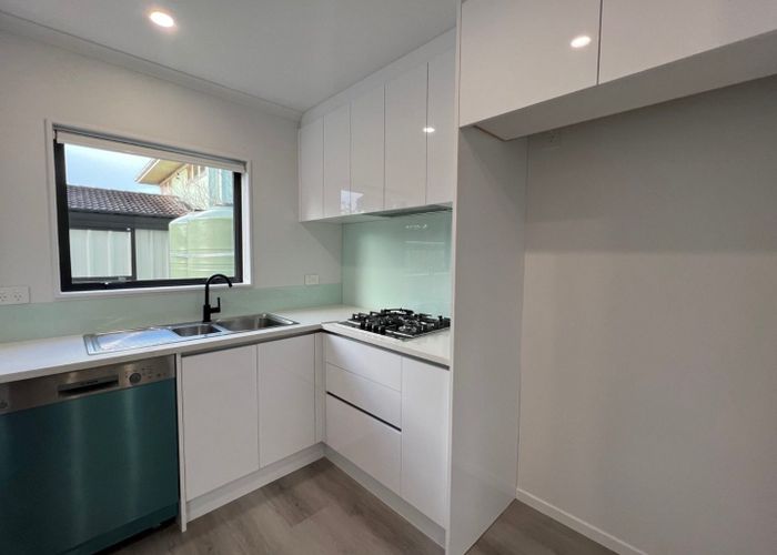  at 4/27 Wentworth Avenue, Papatoetoe, Manukau City, Auckland