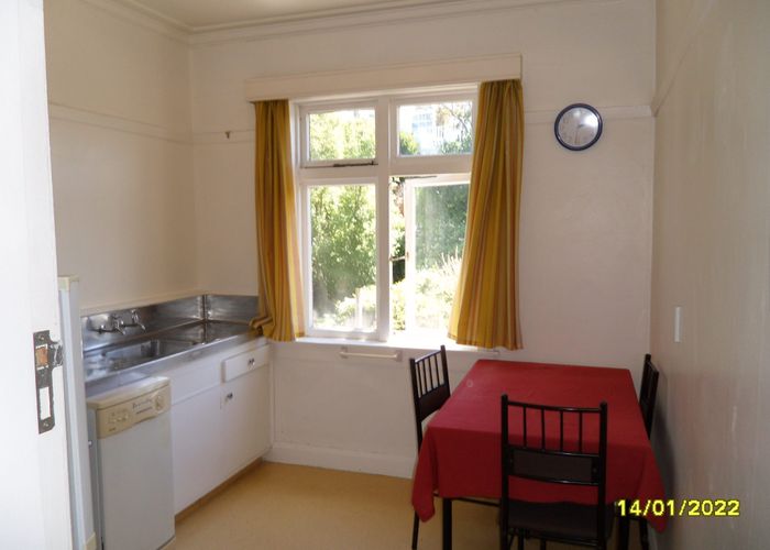  at 4 Wallace Road, Temple View, Hamilton