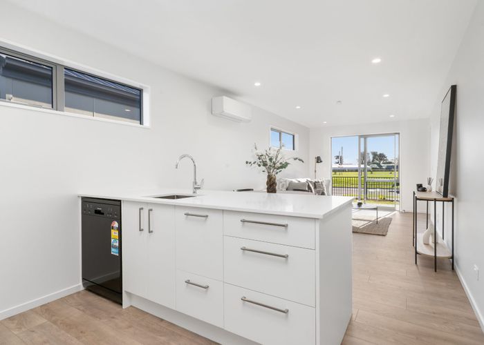  at 52 River Stone Drive, House 3 River Stone, Halswell, Christchurch City, Canterbury