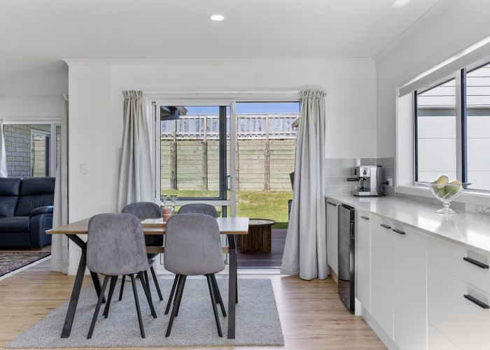  at 52 Maunganamu Drive, Wharewaka, Taupo, Waikato