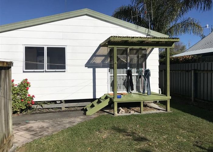  at 2/38 Bowling Road, Greenmeadows, Napier, Hawke's Bay