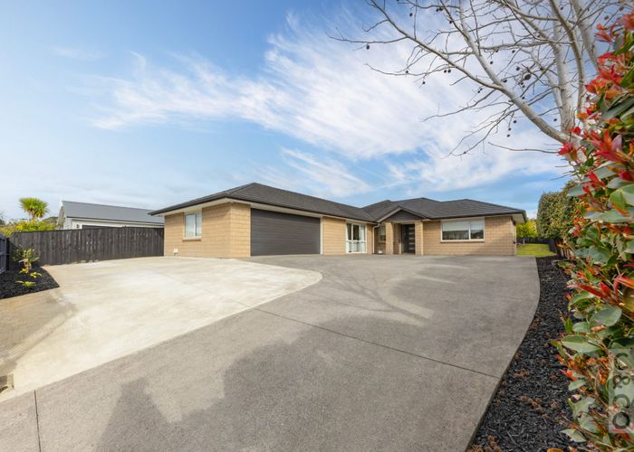 Recently sold 38 Maude Street, Riverhead homes.co.nz