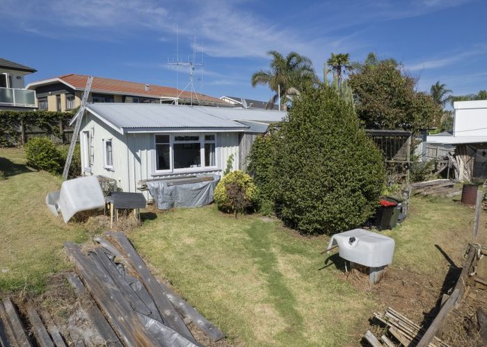  at 110 Sutherland Road, Brookfield, Tauranga