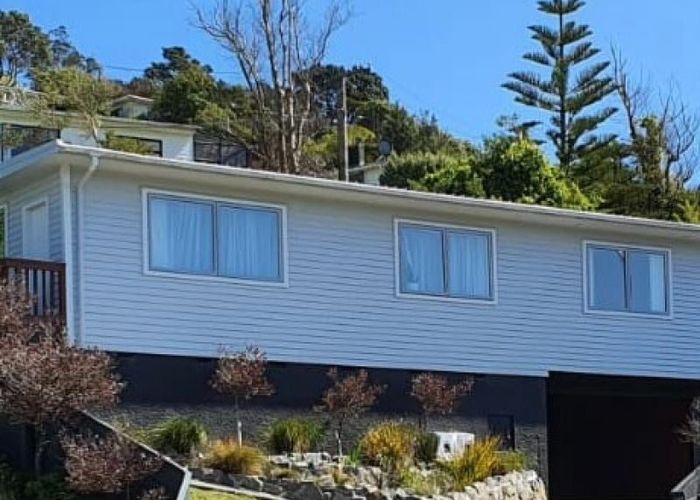  at 137a Newlands Rd, Newlands, Wellington, Wellington