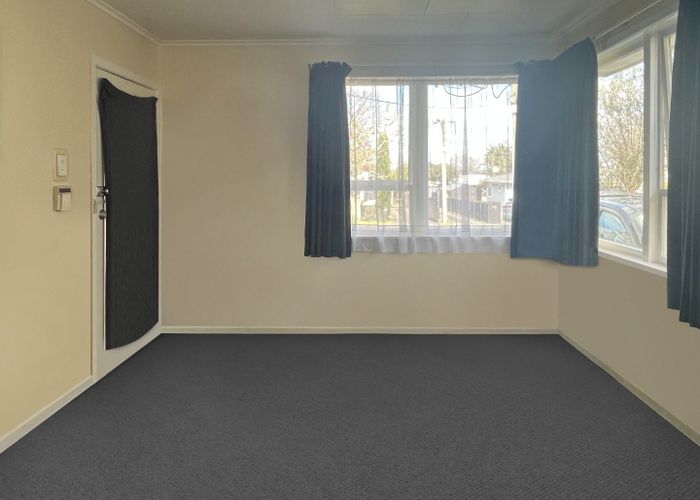  at 16A Onslow Road, Papakura, Papakura