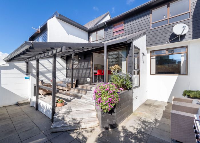  at 22 Tamahine Street, Maupuia, Wellington, Wellington