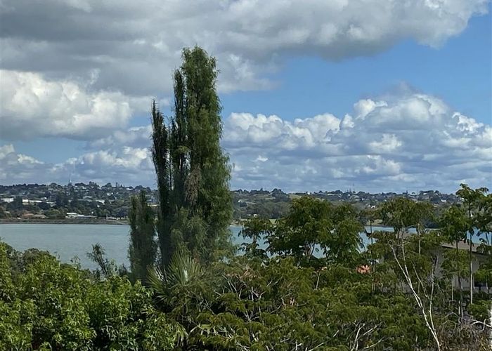  at 16A Venus Place, Half Moon Bay, Manukau City, Auckland