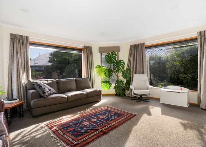  at 18 Vanderbilt Place, Halswell, Christchurch City, Canterbury