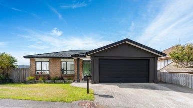  at 39 Bowes Crescent, Strathmore Park, Wellington