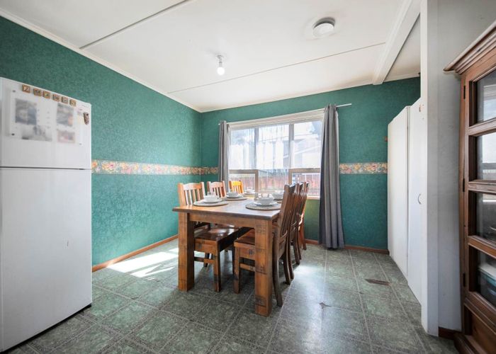  at 43 Beaumonts Way, Manurewa, Manukau City, Auckland