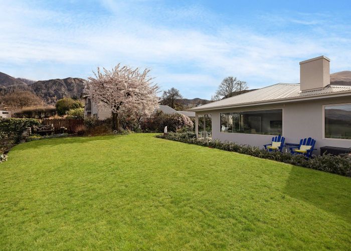  at 4 Shaw Street, Arrowtown, Arrowtown