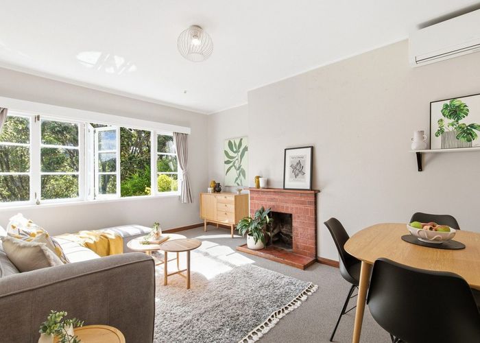  at 16 Rodney Street, Northland, Wellington, Wellington