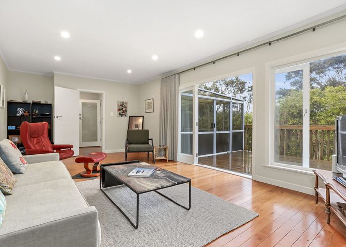  at 199 Woodlands Park Road, Titirangi, Auckland