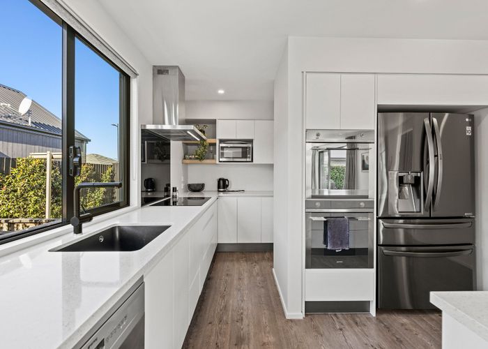  at 15 Luxembourg Crescent, Halswell, Christchurch City, Canterbury