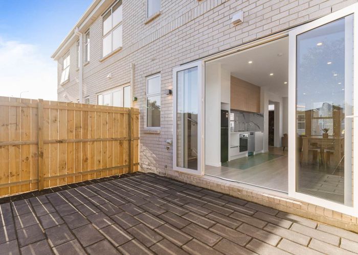  at 20 Whautapu Crt, Avondale, Auckland City, Auckland