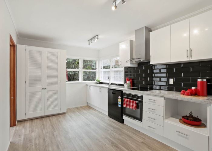  at 1/663 Te Atatu Road, Te Atatu Peninsula, Waitakere City, Auckland