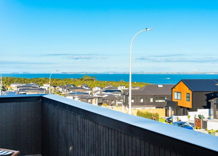  at 183 Te Oneroa Way, Long Bay, North Shore City, Auckland