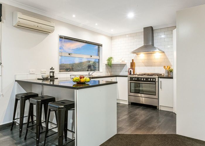  at 38 Tongariro Drive, Aotea, Porirua, Wellington