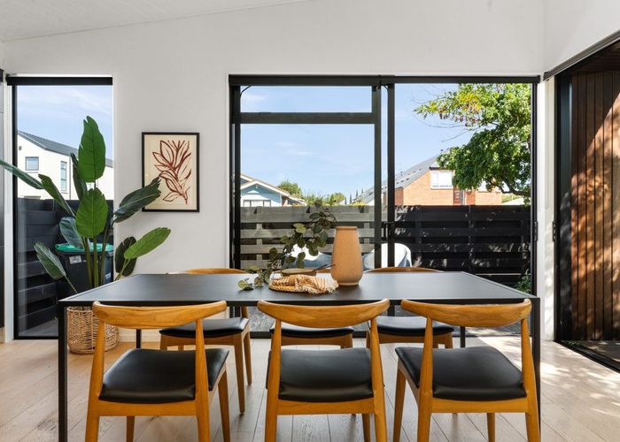  at 82 Sherborne Street, St. Albans, Christchurch City, Canterbury