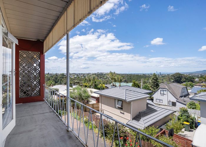  at 9/219 Onewa Road, Birkenhead, Auckland