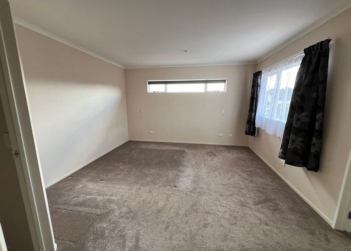  at 26 Cyril French Drive, Flat Bush, Auckland