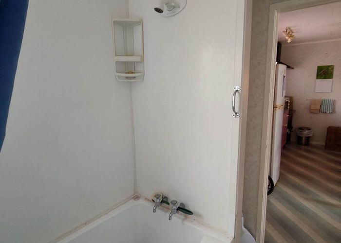  at 5A Struan Place, Pakuranga, Manukau City, Auckland