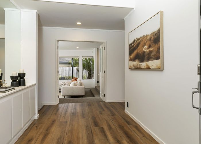  at 19 Santa Cruz Drive, Shamrock Park, Manukau City, Auckland