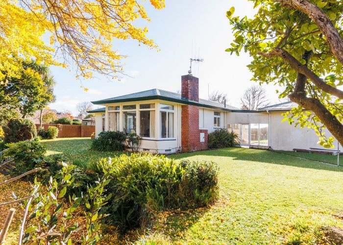  at 35 Montgomery Terrace, Hokowhitu, Palmerston North